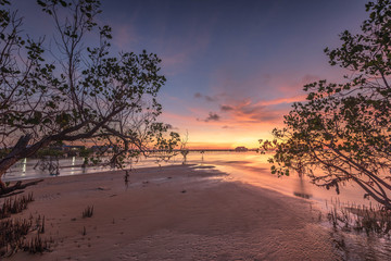 Photo Panorama sunset of wonderful bintan Indonesia