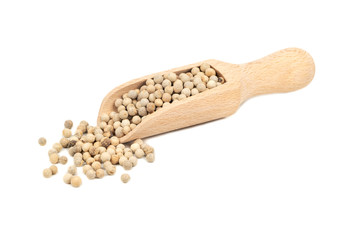 White pepper peas in scoop