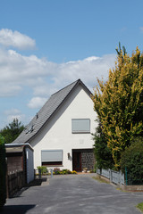 Modernes Wohngebäude, Einfamilienhaus,