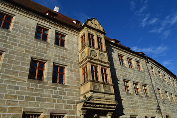 Stadt Gebäude im Sommer
