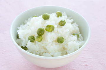 グリーンピースご飯