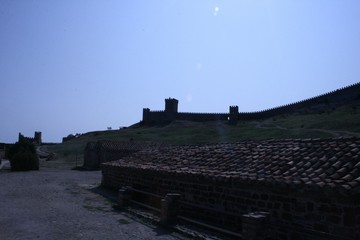 Byzantine fortress, castle, architecture, tower, medieval, fortress, ancient, stone, old, history, sky, fort, building, europe, travel, landmark, wall, hill, fortification, tourism, historic, rock, ru