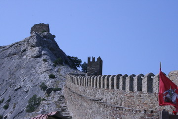 Byzantine fortress, castle, architecture, tower, medieval, fortress, ancient, stone, old, history, sky, fort, building, europe, travel, landmark, wall, hill, fortification, tourism, historic, rock, ru