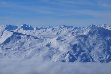 Fototapeta na wymiar Panoramic swiss alps mountain view at Rothorn in Lenzerheide in canton Graubünden