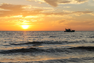 Fototapeta na wymiar sunset