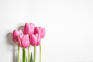 Naklejka premium Bukiet różowych tulipanów