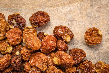 dried goldenberries background