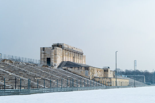 Zeppelintrib&uuml;ne N&uuml;rnberg Winter Schnee
