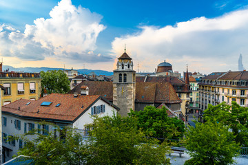Fototapeta na wymiar Saint St Pierre Cathedral in center of Geneva, Switzerland