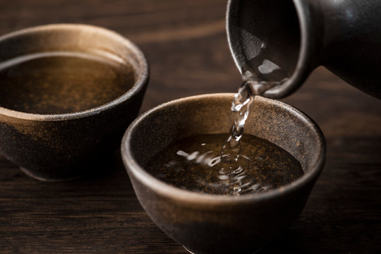 日本酒 の画像 106 809 件の Stock 写真 ベクターおよびビデオ Adobe Stock