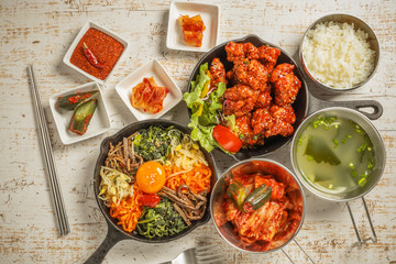 典型的な韓国料理　typical Korean foods