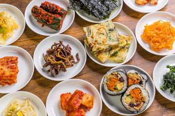 典型的な韓国料理　typical Korean foods