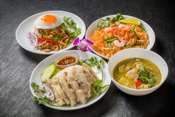 代表的なタイ料理　typical Thai cuisine