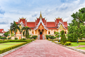 Fototapeta premium Vientiane Laos : Landmark laos temple beautiful of buddhism in asia