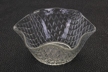 Obraz premium Empty glass bowl