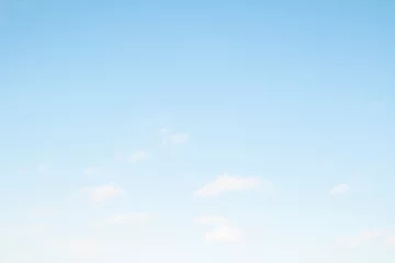 Poster Im Rahmen Blauer Himmel als Hintergrund an einem klaren Tag. © Prikhodko