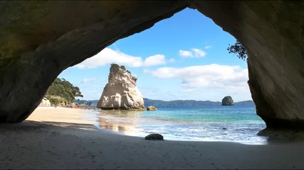 Foto op Canvas morning shot of rock arch at cathedral cove © chris
