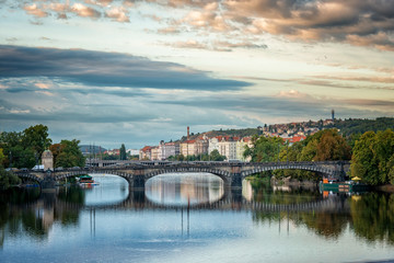 Fototapeta na wymiar Charles bridge and the river vltava Prague Czech republic