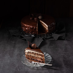 Chocolate cake - Airy biscuit and a cream of cream and chocolate