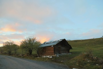 Fototapeta premium amazing village landscapes and wooden houses.savsat/artvin/turkey