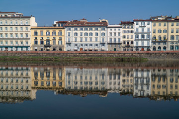 Fototapeta na wymiar Florence and Arno river