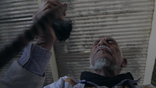 old man muslim man praying
