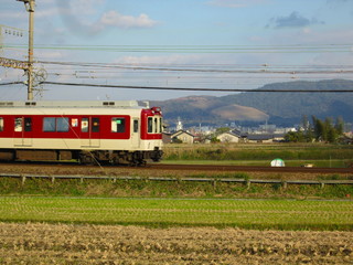 若草山と電車