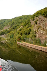 Mettlach, Schiffsreise auf der Saar durch die Schleuse