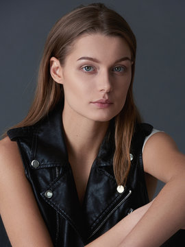 young woman. no makeup. model. black.tall, beautiful girl.  model tests