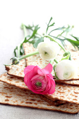Obraz na płótnie Canvas Jewish traditional Passover matzo bread 