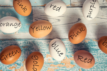 Obraz na płótnie Canvas creatively painted eggs for lazy women