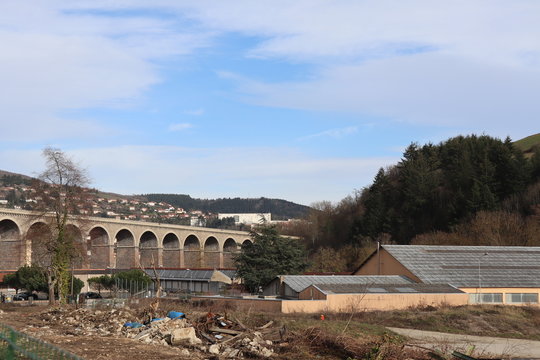 VILLE DE TARARE - RHONE - VIADUC SUR LA TURDINE