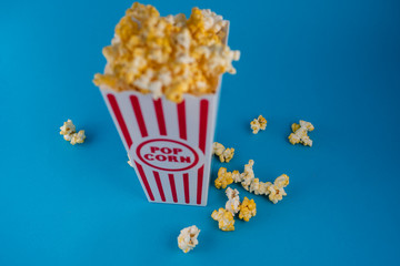 popcorn in blue background