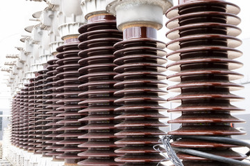 Ceramic isolators of high voltage electrical equipment 