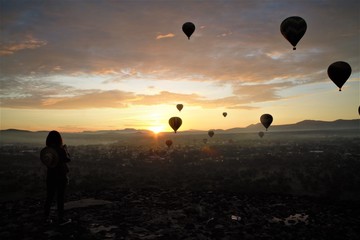 balloons