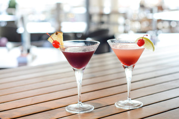 sea, summer, love, two, friends, woman, young, happiness, cocktail, happy, beach, together, beautiful, vacation, couple, romantic, men, fashion, youth, holiday, cocktails, friendship, romance, gin, ma