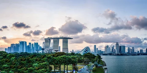 Tischdecke Gardens by the Bay in front of Marina Bay Sands in Singapore © Nico Zeissig