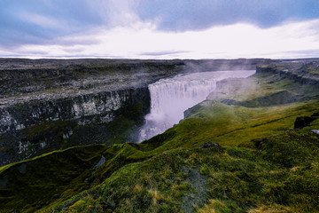 Fototapeta na wymiar Strength of a waterfall