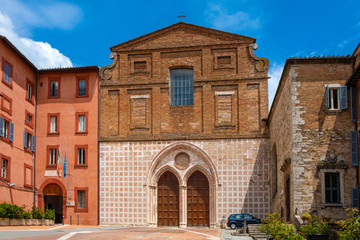Fototapeta na wymiar Perugia, Italy - St. Augustin gothic church - Chiesa e Oratorio di Sant’Agostino at the Piazza Domenico Lupatelli square in Perugia historic quarter