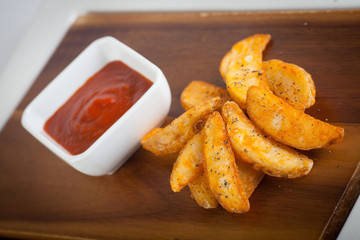papas en gajos