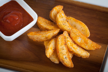 papas en gajos