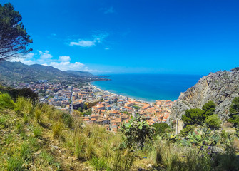 Obraz premium Panoramic aerial view of Cefalu old town, Sicily, Italy. Cefalu is one of the major tourist attractions in the region. Picturesque view from Rocca di Cefalu