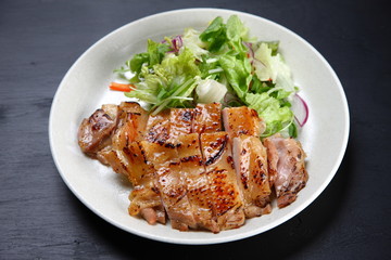 鶏肉もろみ醤油焼き