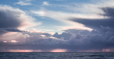 Fototapeta premium sunset over the sea