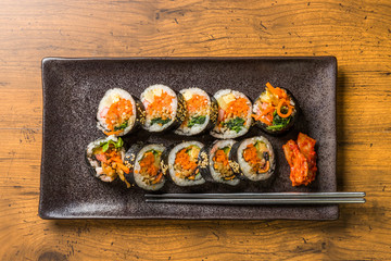 キンパ　韓国の海苔巻き　Korean food (gimbap,kimbap)