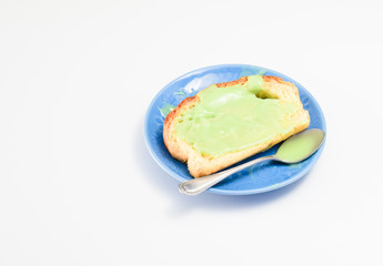Bread coating with pandan custard