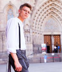 man posing in gothic quarter of Barcelona