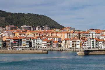 Fototapeta na wymiar Lekeitio fishing town in the coast of Vizcaya, Basque Country