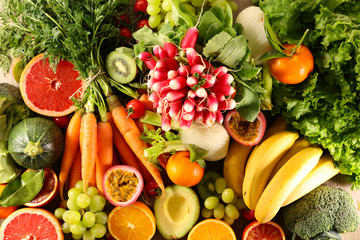 Obraz na płótnie Canvas abundance of fruit and vegetable, health food care