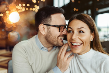 Naklejka premium Couple flirting playfully.